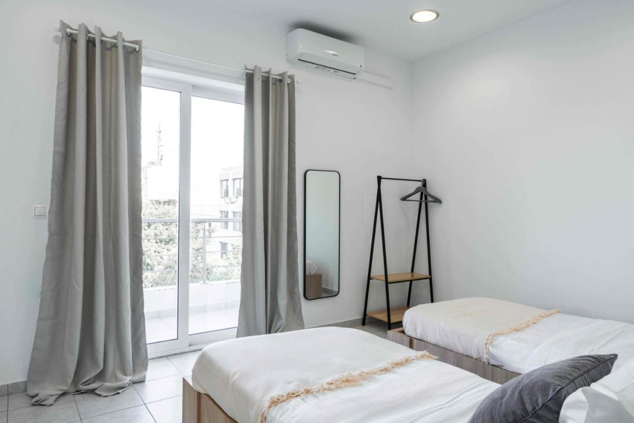 Phaedrus Living: Heraklion City View Flat Esterno foto