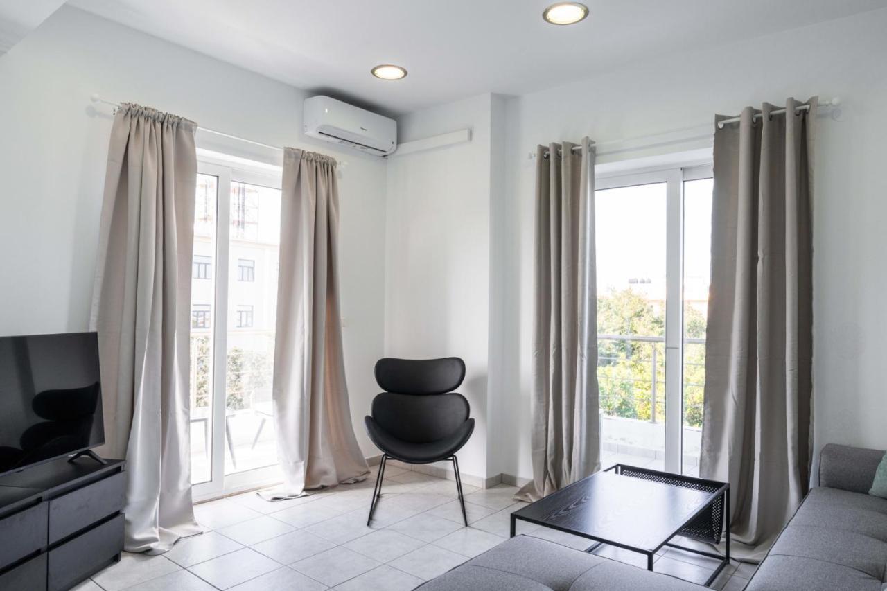Phaedrus Living: Heraklion City View Flat Esterno foto